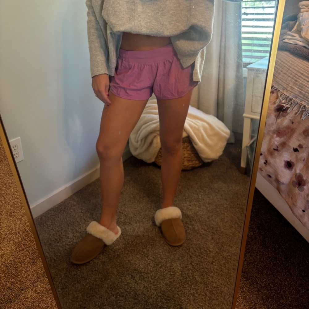 lululemon athletica hotty hot 2.5